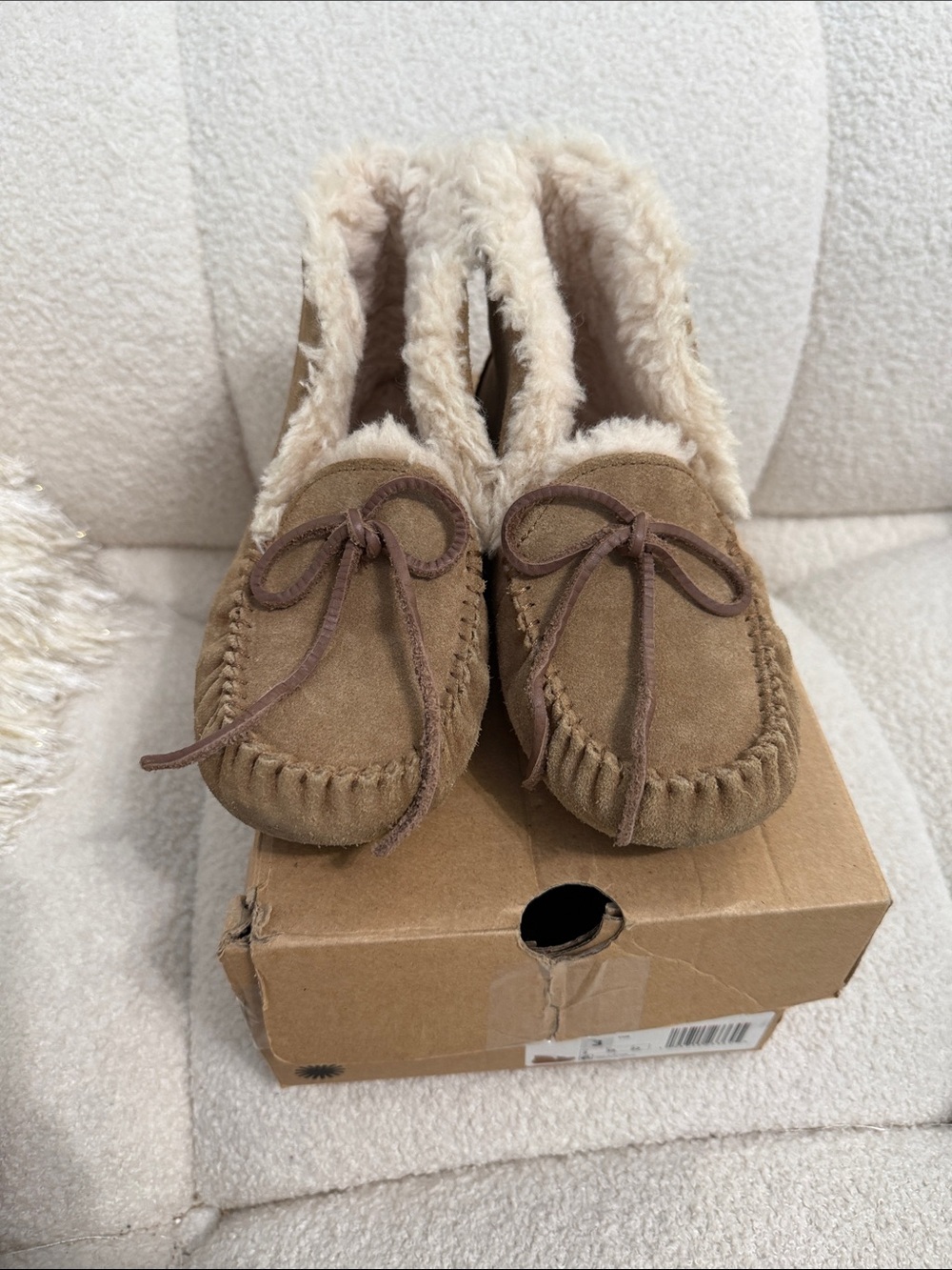 UGG Kids Chestnut Brown Suede Moccasin Slippers with Shearling Lining - Picture 10 of 11